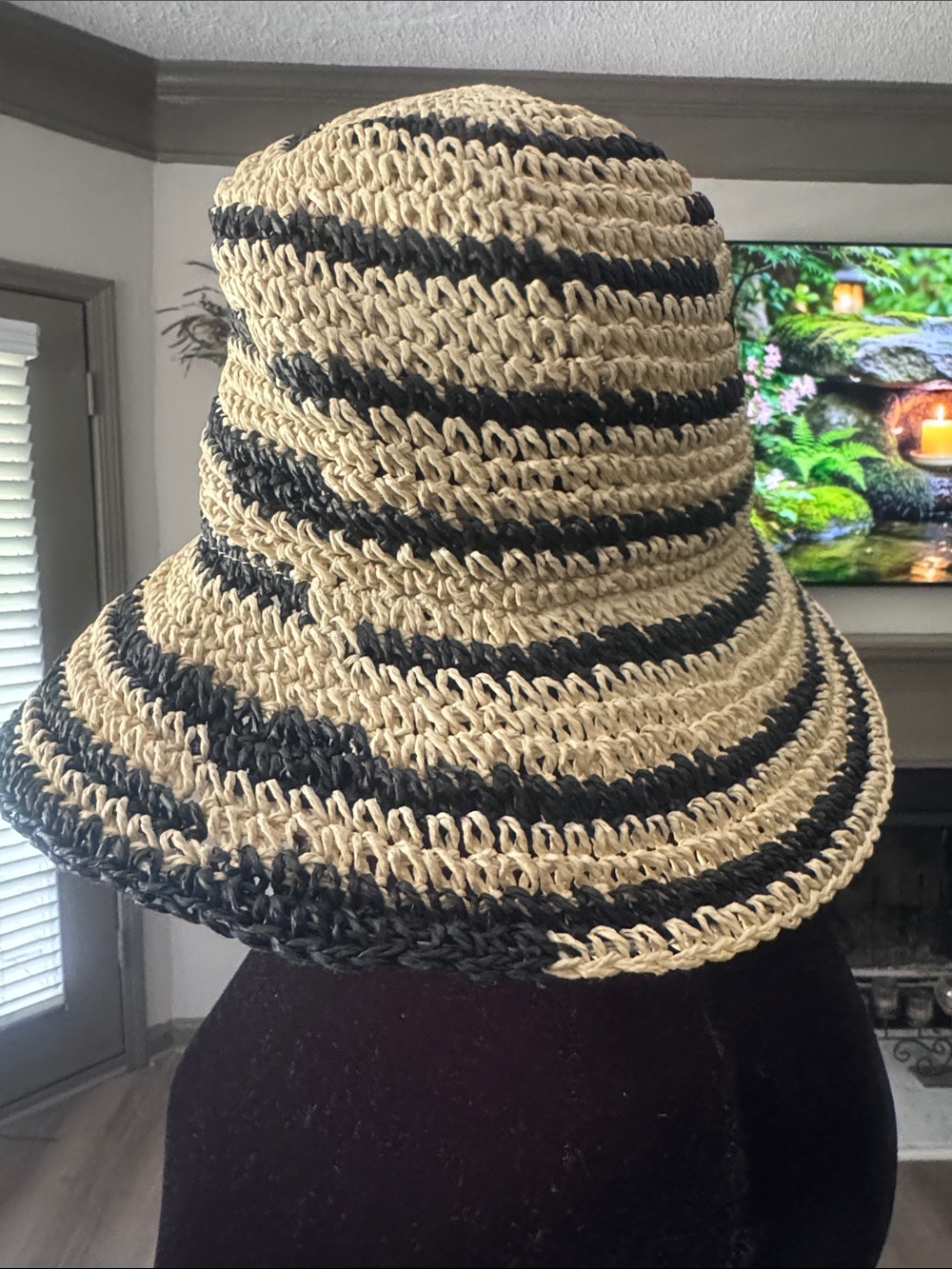 ☀️On 34th☀️
Space-Dye Crochet Bucket Hat
Macy's Exclusive ☀️BRAND NEW WITH TAGS